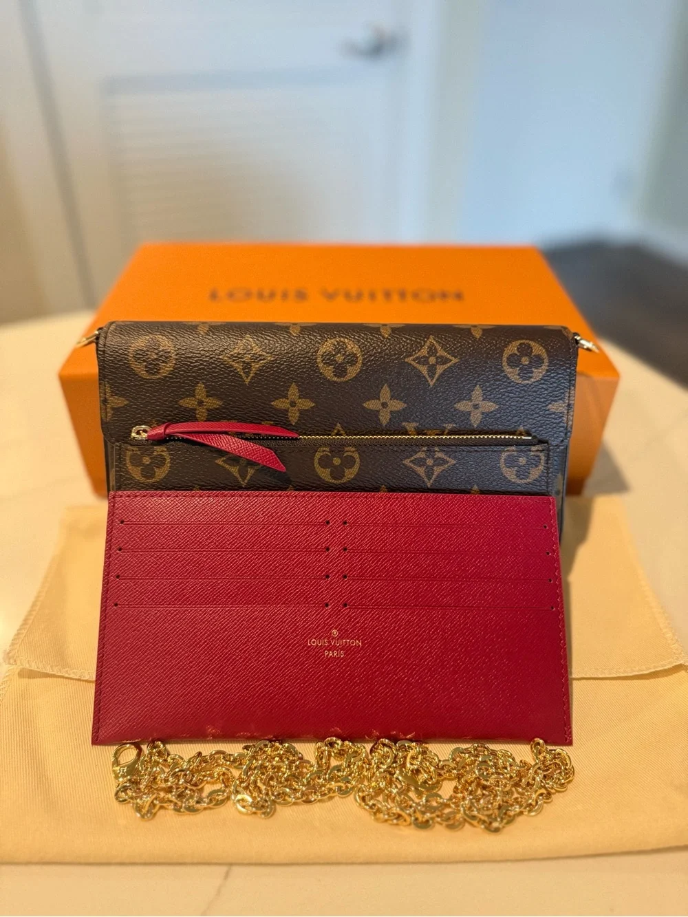 Louis Vuitton Pochette Félicie Monogram Brown - Great Condition